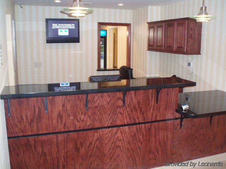Cobblestone Inn & Suites - Clintonville Interior photo